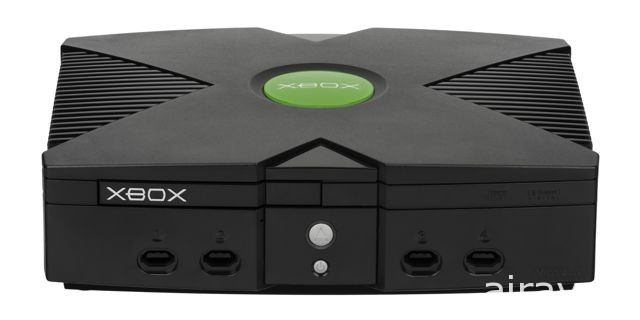 初代 Xbox 主機今日歡度 15 歲生日 軟體業巨擘進軍家用遊戲市場的初試啼聲之作