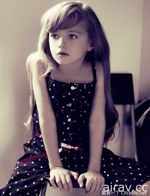 俄罗斯９岁萝莉模特儿，时尚圈里真正的“嫩模”！