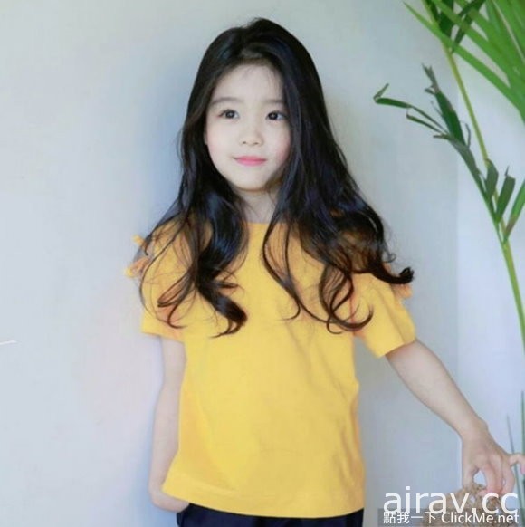 韩国史上最美女童《金奎莉》空灵气质配上迷人电眼迷倒６３万人！