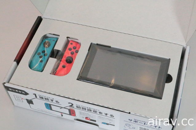 【开箱】Nintendo Switch 主机第一手开箱报导 抢先一窥包装内容及实机样貌