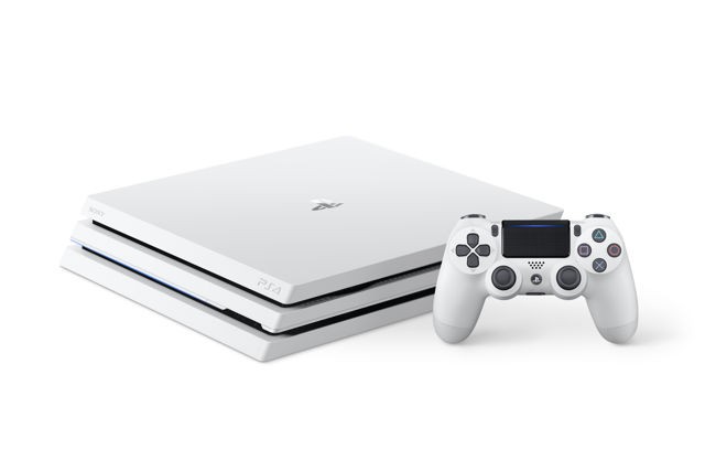 PlayStation 4 Pro 推出第一款新色「冰河白」11 月 24 日在台登場