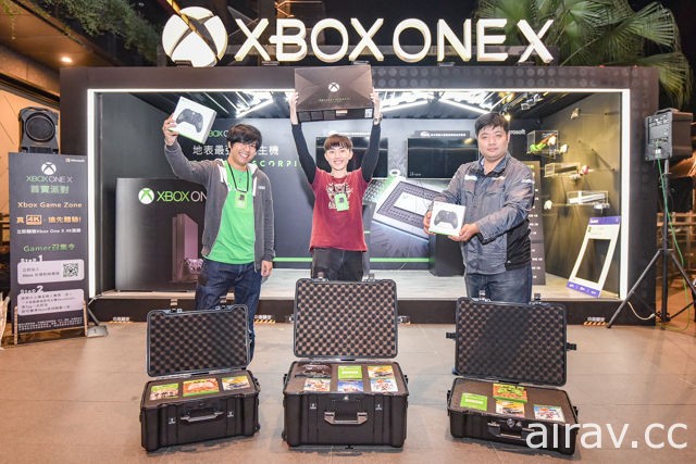 地表最强！Xbox One X 主机今起同步在台推出 死忠玩家排队四天半拔得头筹