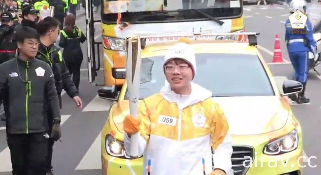 《英雄聯盟》韓國 KT Rolster 五名選手今日擔任冬季奧運火炬手傳遞聖火