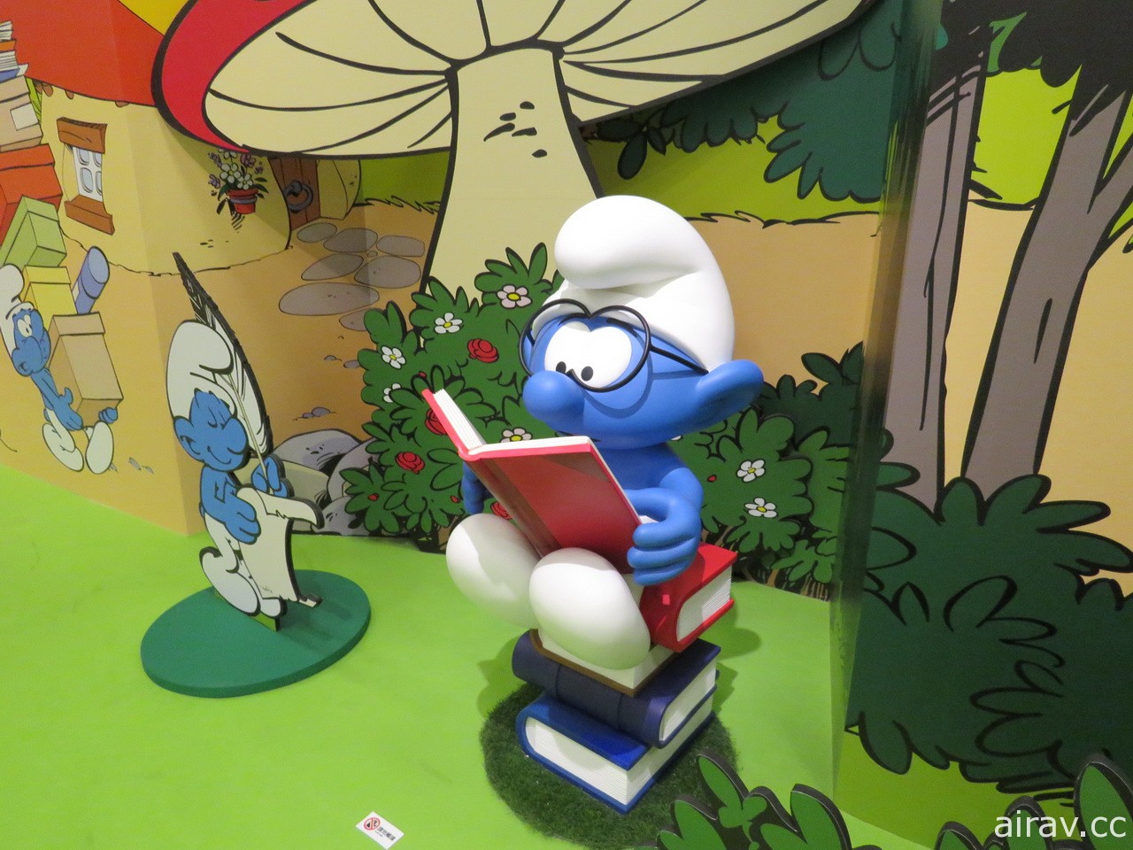 「藍色小精靈 愛在 17 特展」明日正式揭幕 記者會搶先一覽蘑菇村可愛風貌