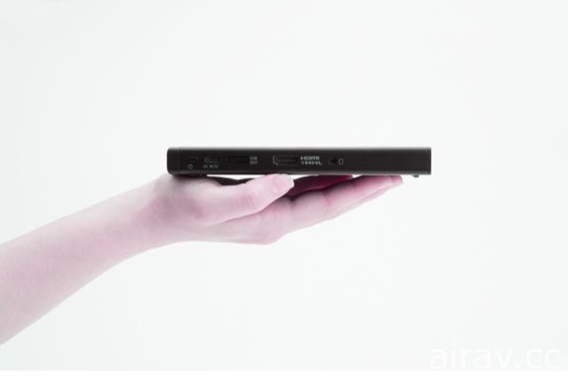 Sony 宣布将推出“手掌大”行动微型投影机 MP-CD1 享受随行的便利与乐趣