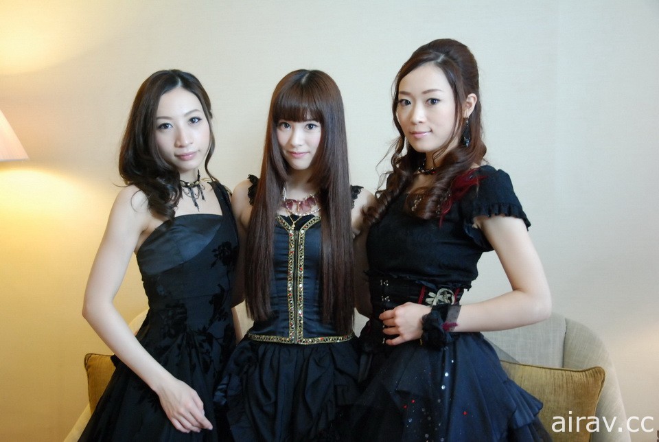 美聲團體「Kalafina 華麗菲娜」正式公告宣布團員 Keiko 退團