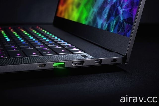 Razer 發表新款 Razer Blade 15.6 吋遊戲筆記型電腦 擁有更多螢幕佔比及更強性能