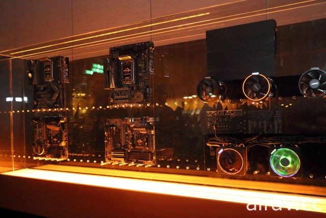 AMD 發表 32 核心 Ryzen Threadripper 處理器與 7 奈米製程 Vega 架構 Radeon GPU
