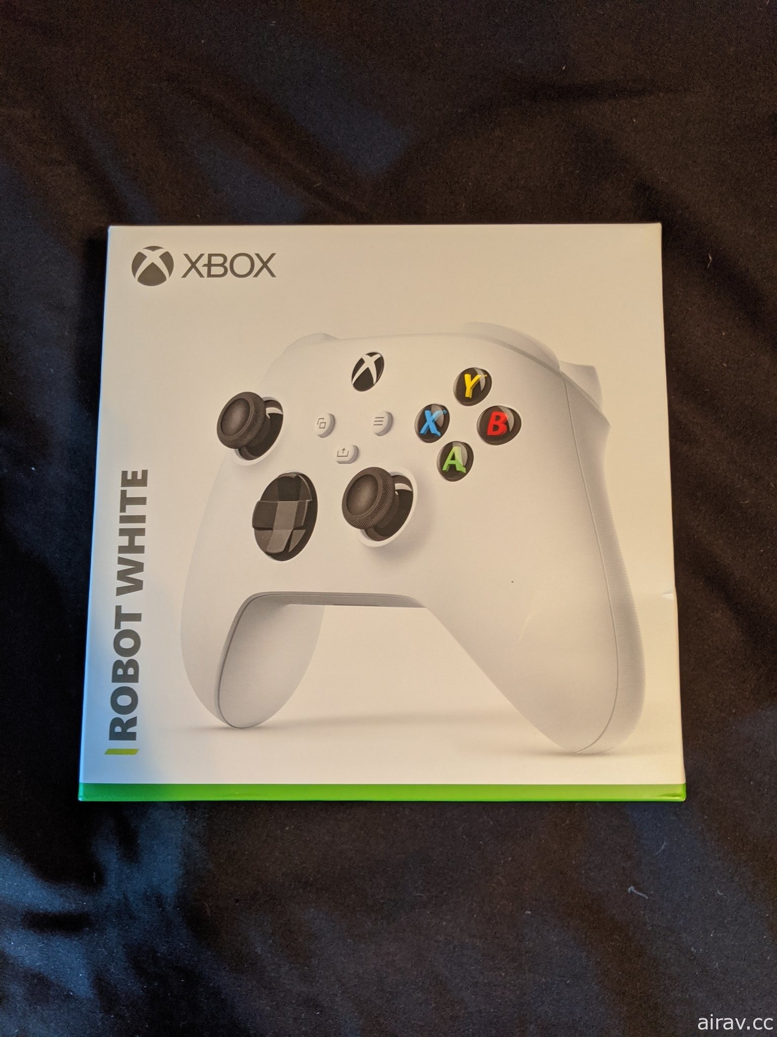 传 Xbox Series X 新型控制器已流入市面 说明书透露低阶版新主机“Series S”讯息
