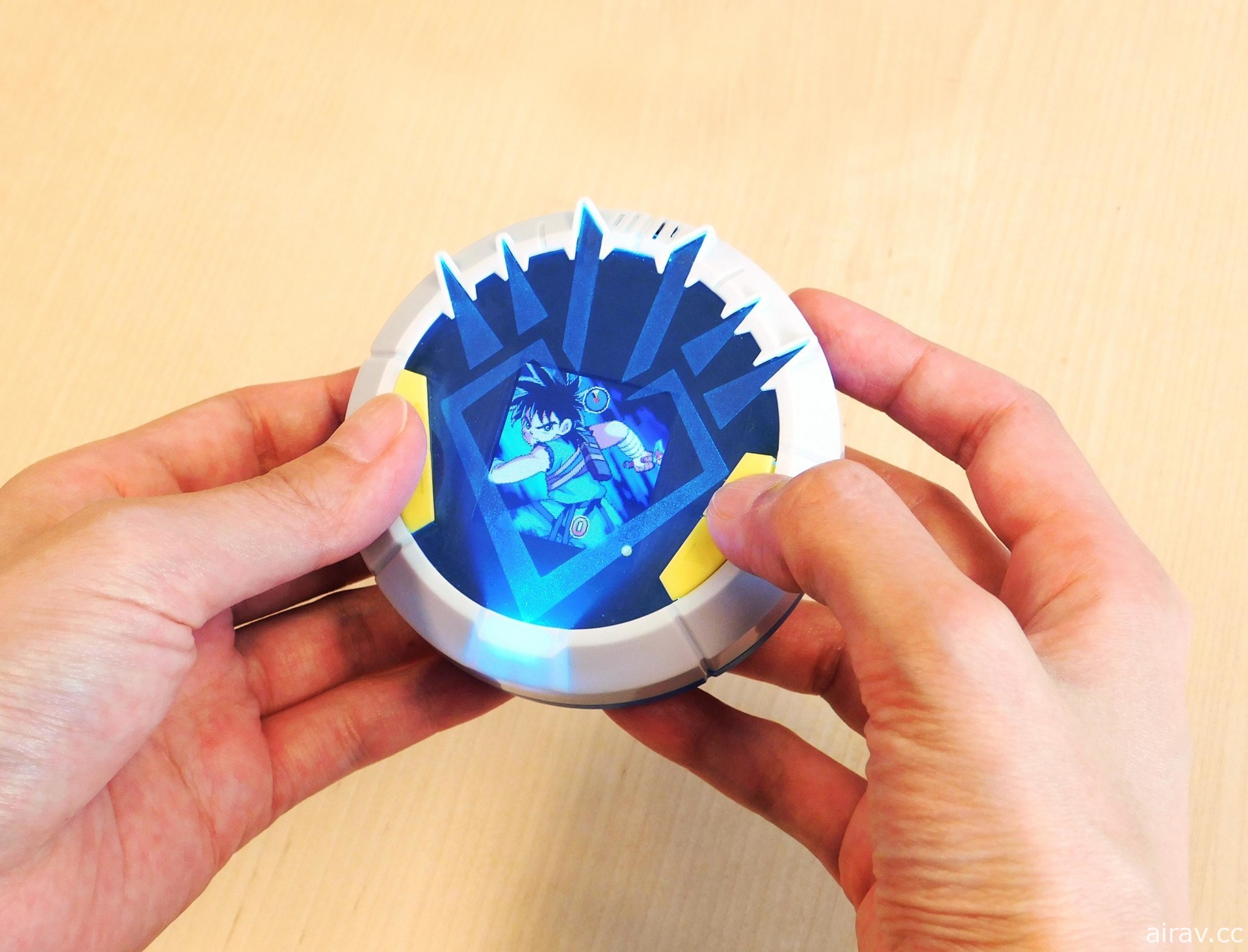 《勇者斗恶龙 达伊的大冒险》将推出“龙纹”造型的随身液晶电子玩具