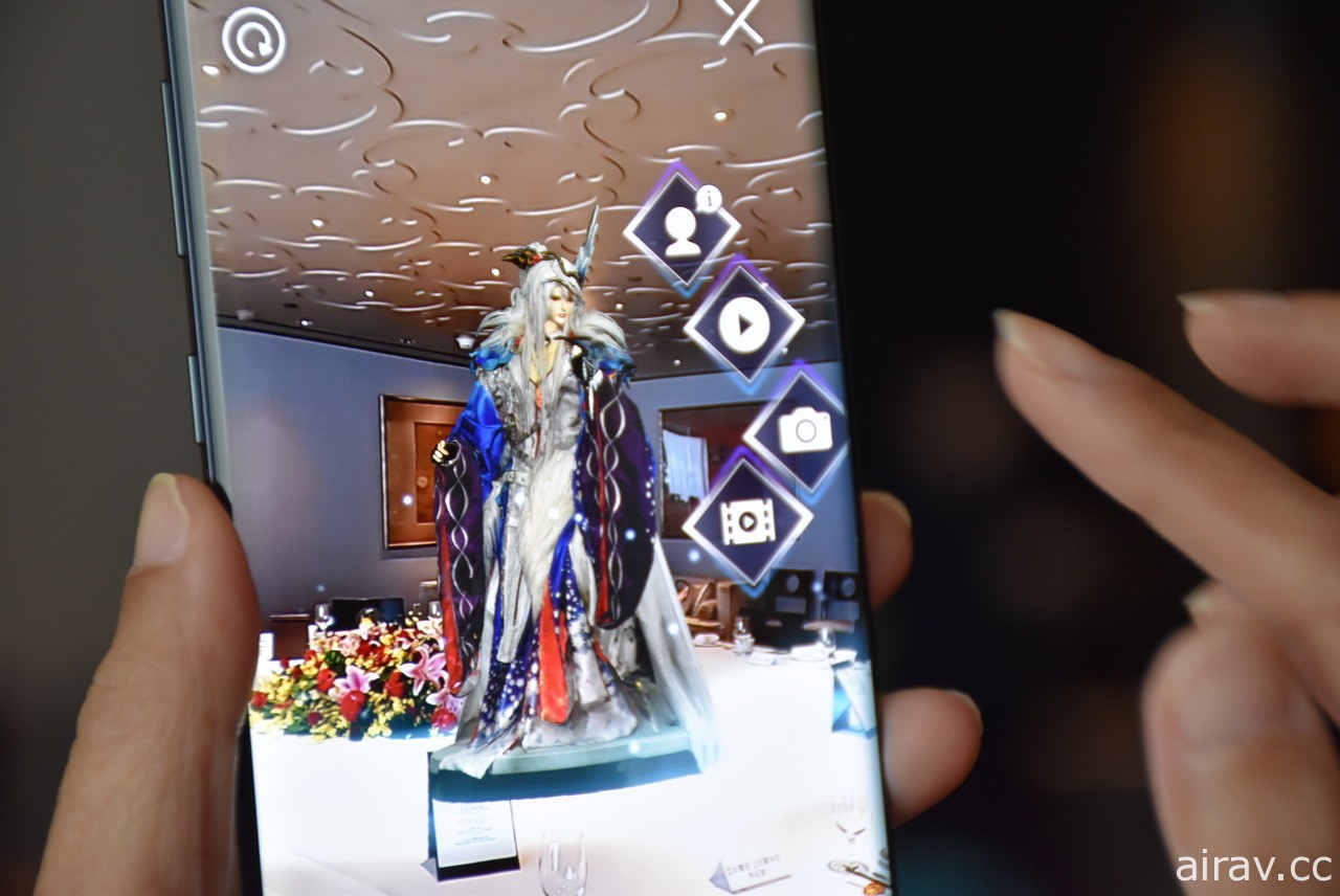 亞太電信為推廣 5G 服務攜手霹靂推出《東離劍遊紀》AR 魔法小物多功能票卡夾
