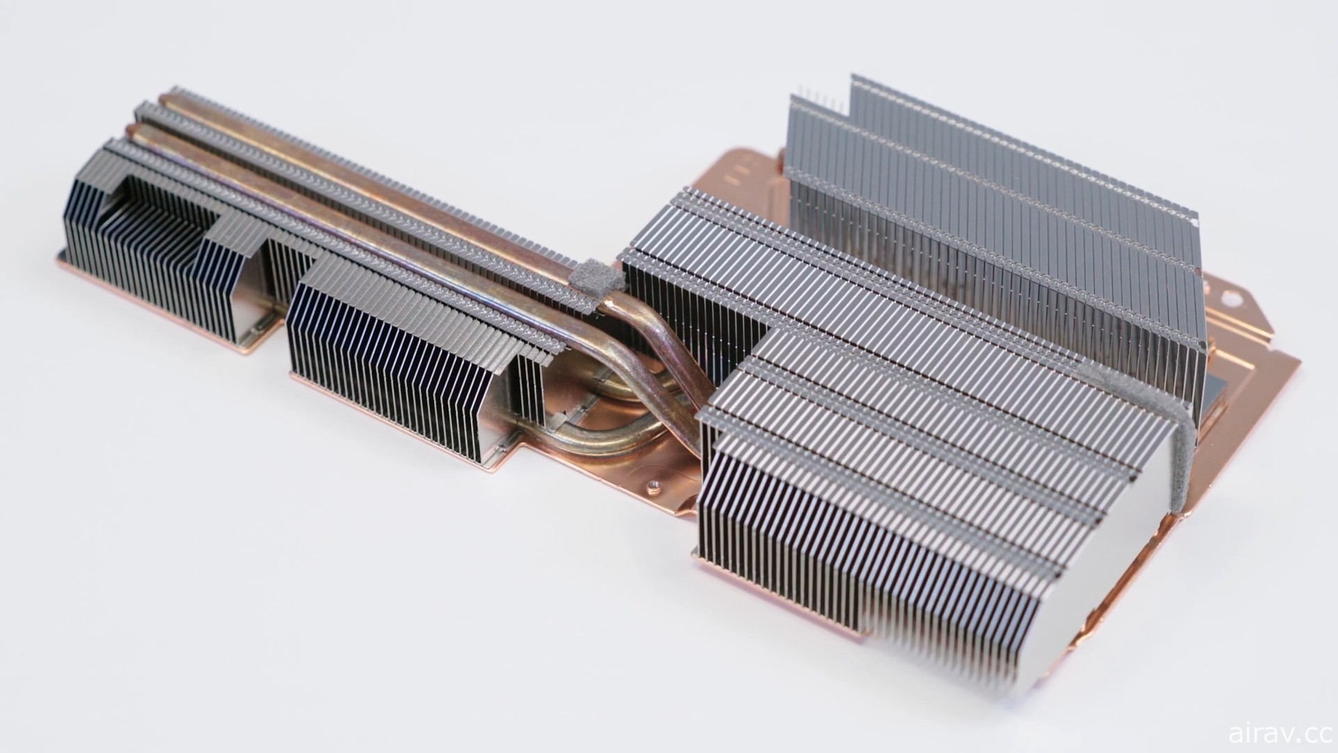 SIE 硬體設計主管透露 PS5 內部設計秘辛 導入液態金屬材質降低整體散熱成本