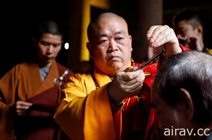 《莊子說》《論語》漫畫家 蔡志忠正式於中國少林寺出家 法名「延一」