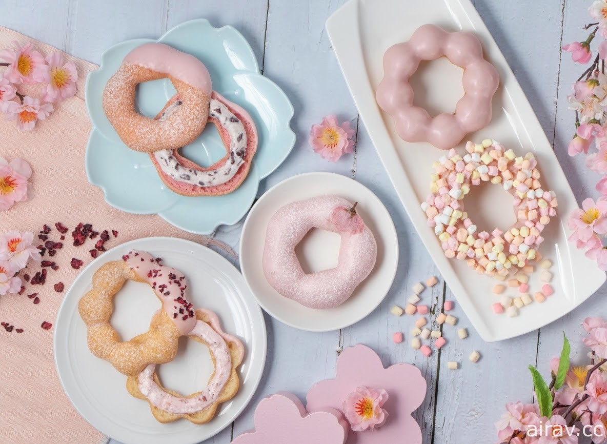 Mister Donut x 卡娜赫拉再度联名推出樱花季限定甜甜圈与周边