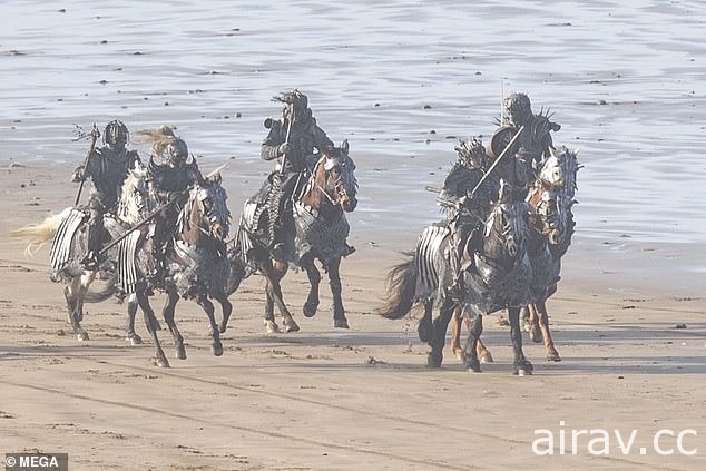 國外媒體曝光《巫師》真人影集《獵魔士》第二季劇照 出現「狂獵」幽魂騎兵身影
