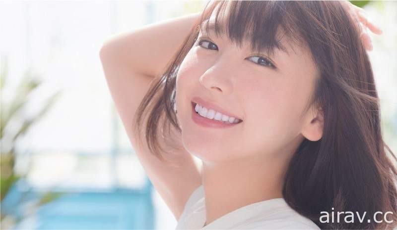 日本女生票选《最想变成的脸2021》惯例企划那位“绝世美女”不意外再次连霸