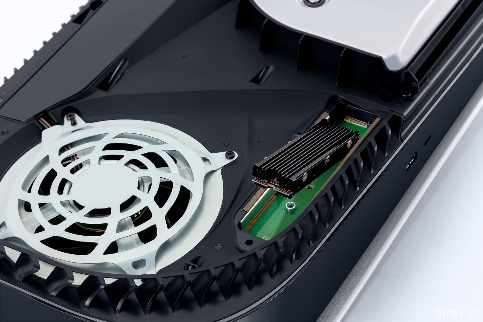 PS5 釋出第二輪重大系統軟體更新 支援喇叭 3D 音效、M.2 SSD 擴充與行動網路遙控遊玩