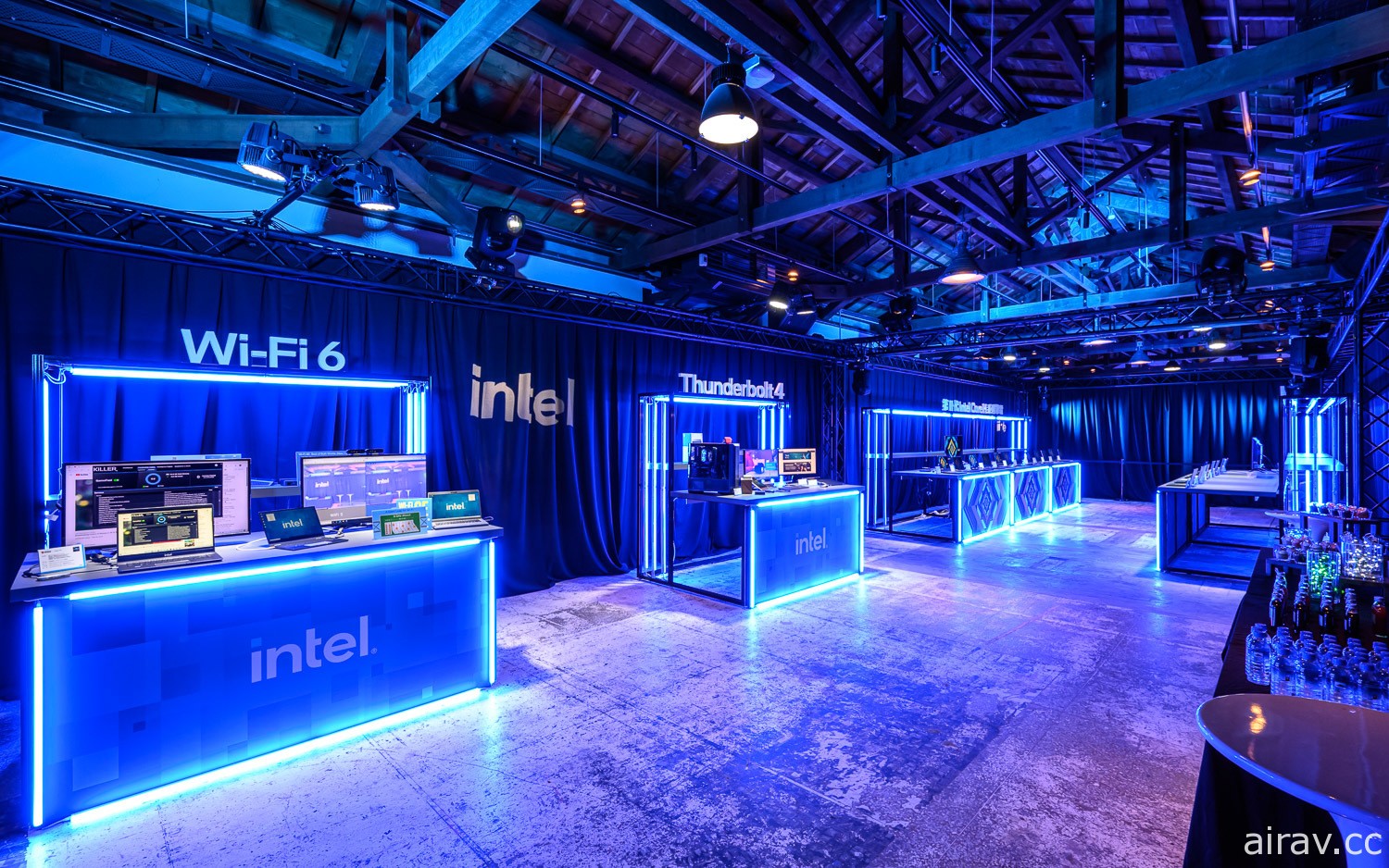 英特尔在台举办 Intel Taiwan Open House 展示第 12 代 Intel Core 桌机 Z690 主机板等