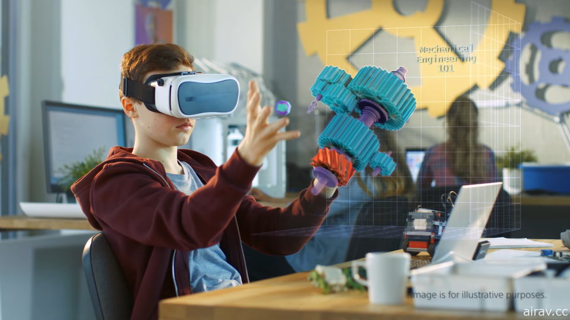 替下一代 PS VR 鋪路？Sony 展示 8K 解析度低延遲 VR 頭戴裝置研發成果