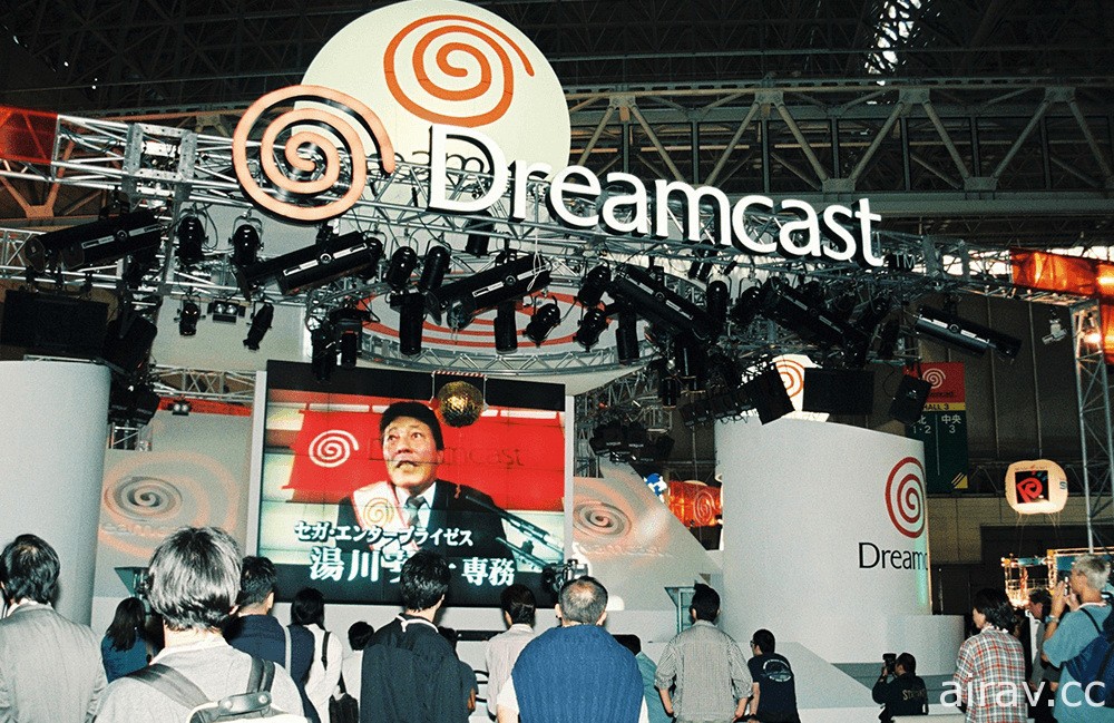 日媒报导 SEGA Dreamcast 代言人“汤川专务”已于去年因病过世 享寿 78 岁